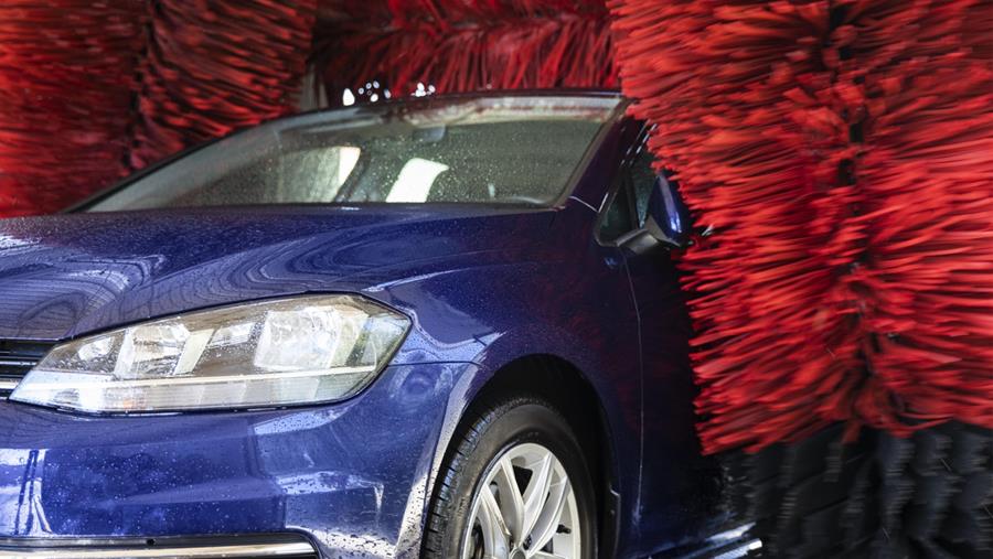 TRAXIO: professionele carwash bespaart water