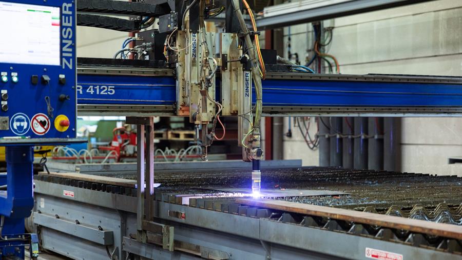 Betrouwbaar met plasma en autogeen snijden met de Zinser 4125B