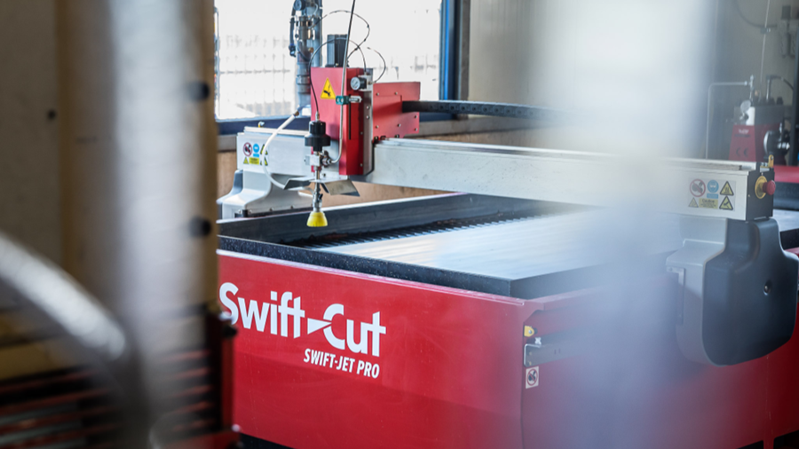 De Swift-Jet Pro: kwalitatief en betaalbaar waterstraalsnijden