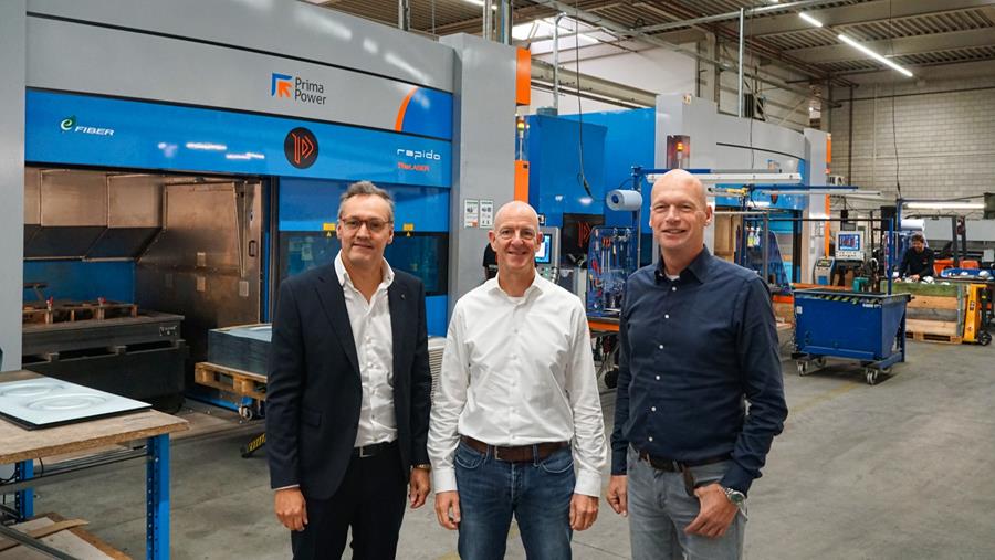 3D-lasersnijmachine cruciale stap in rubberpersproces