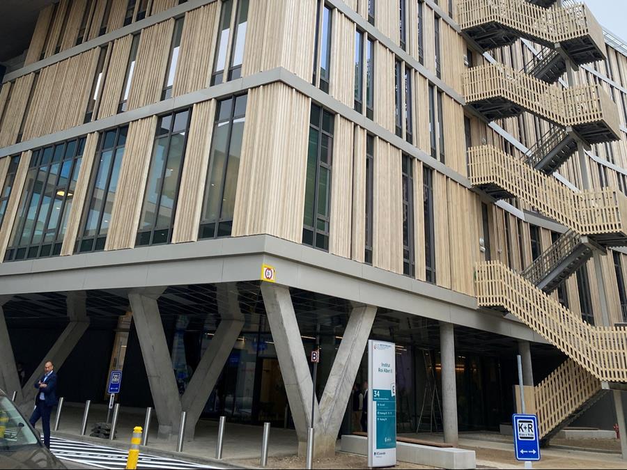 L’Institut Albert II (Cliniques Saint-Luc) sur orbite