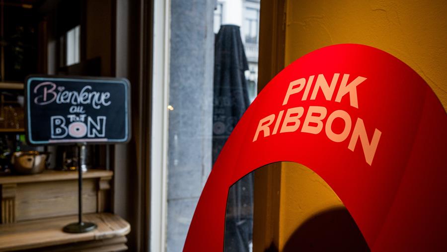 Bpost zamelt meer dan 160.000 euro in voor Pink Ribbon