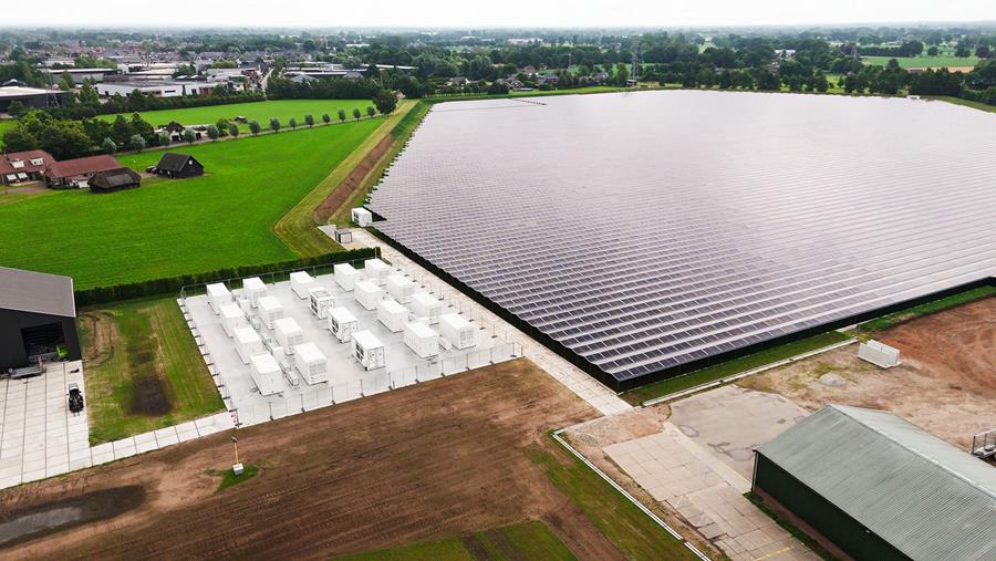 Energeion construit le plus grand parc de batteries Huawei des Pays-Bas