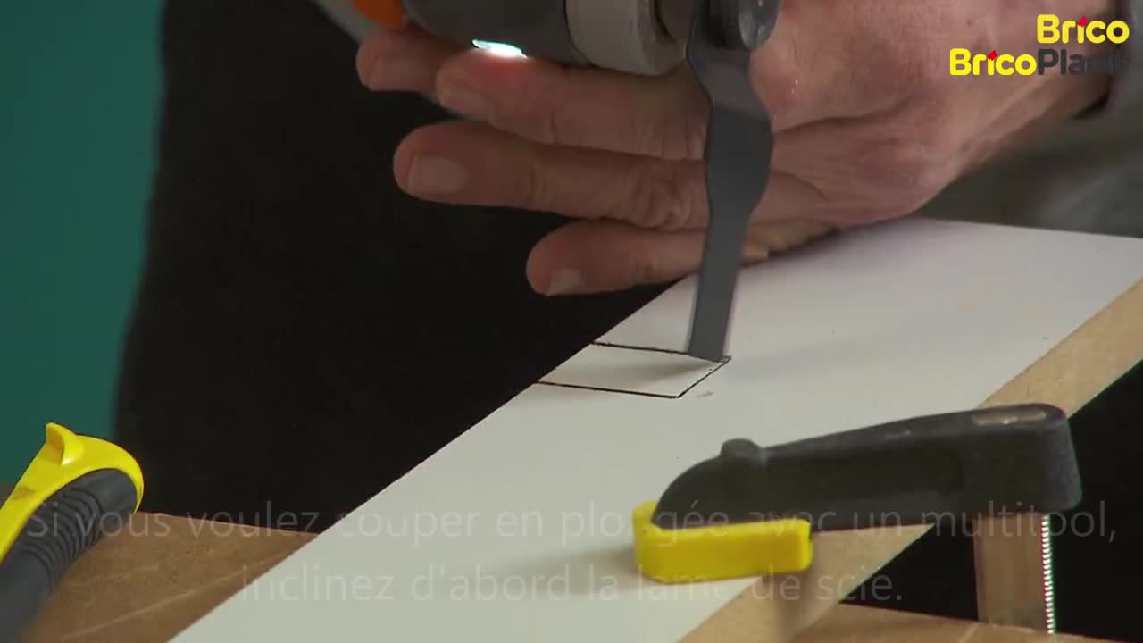 Comment scier en plongée avec un multitool?